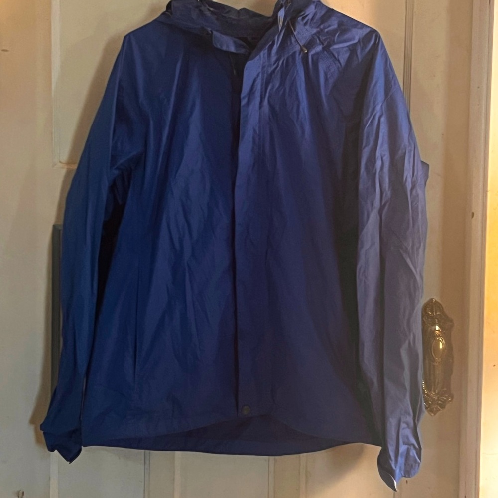 White Sierra rain jacket